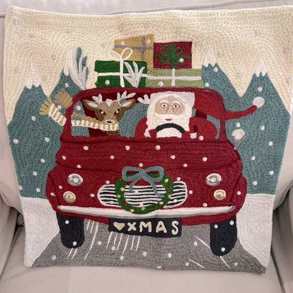 Pottery Barn “Road Trip Santa” Christmas Throw Pillow Cover18x18 (2 Available) - Picture 3 of 6